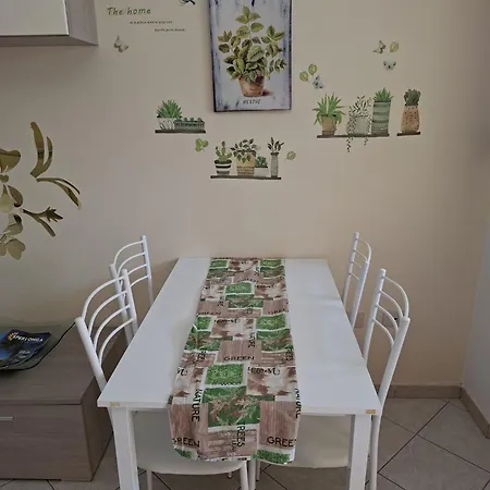 Delizioso A 200 M Dal Mare Apartment *
